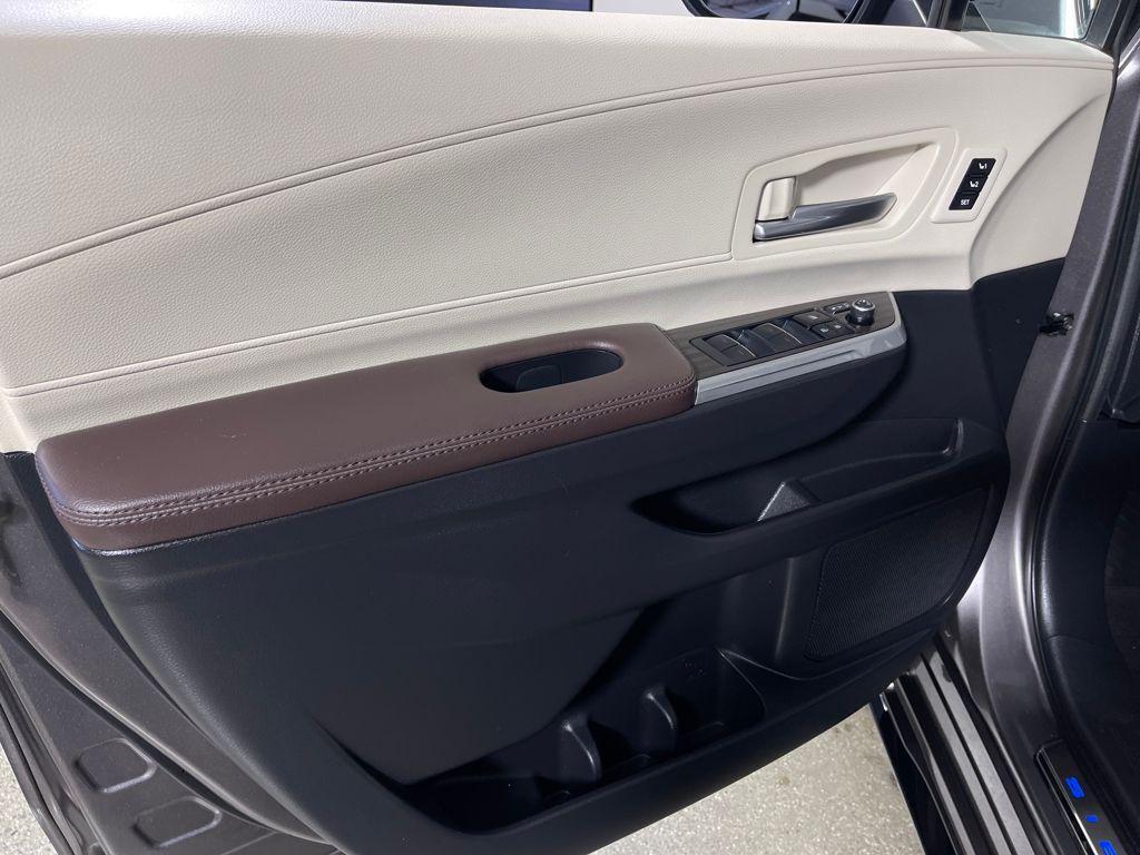 used 2024 Toyota Sienna car, priced at $56,995