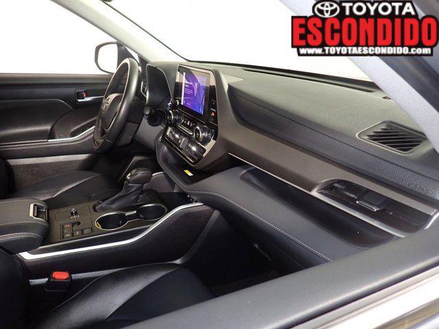 used 2023 Toyota Highlander car, priced at $35,477