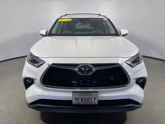 used 2021 Toyota Highlander car, priced at $34,998