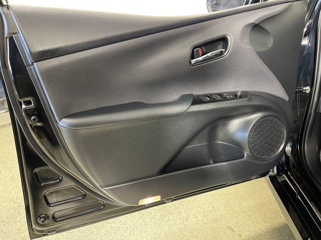 used 2022 Toyota Prius car, priced at $26,995