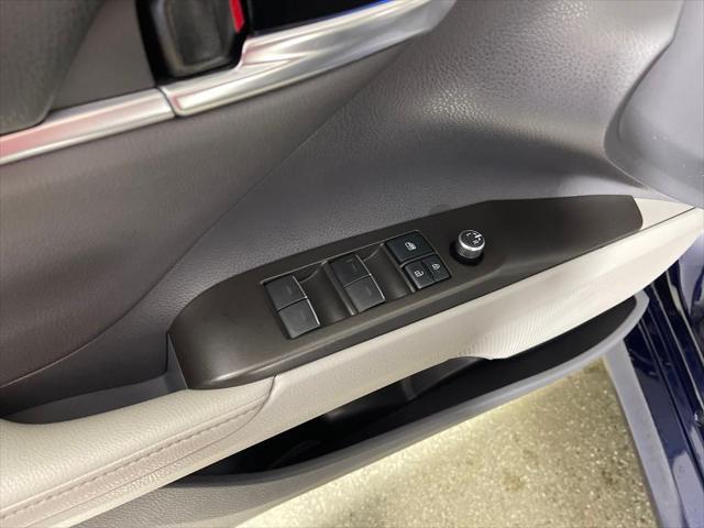 used 2021 Toyota Camry Hybrid car, priced at $28,998
