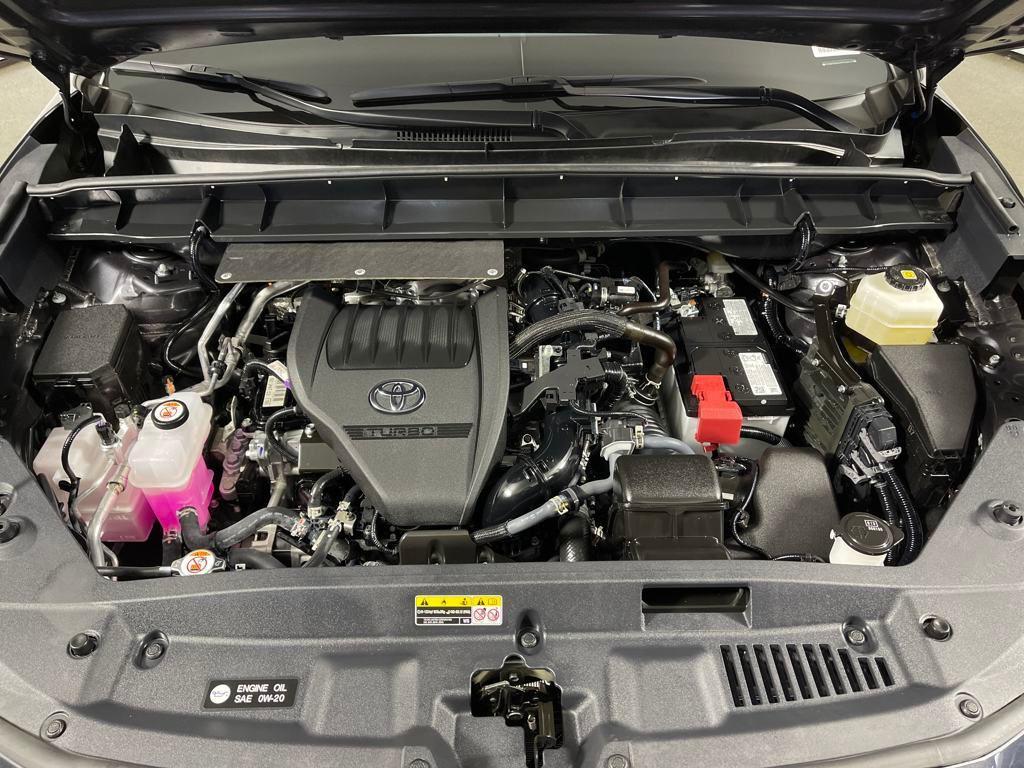 used 2024 Toyota Highlander car, priced at $44,998