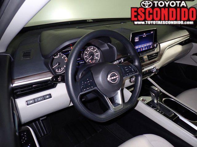 used 2023 Nissan Altima car, priced at $21,977