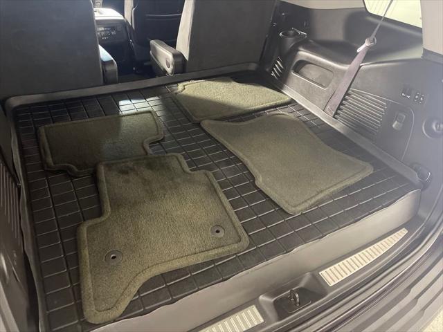used 2016 GMC Yukon car, priced at $22,998
