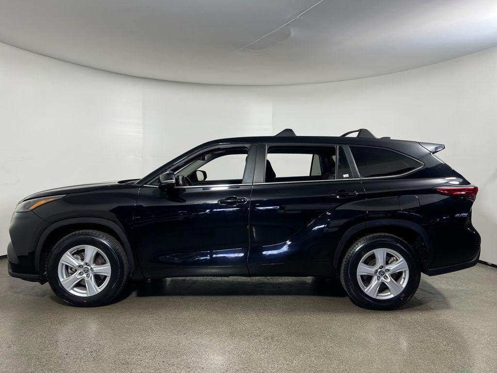 used 2023 Toyota Highlander car, priced at $32,695