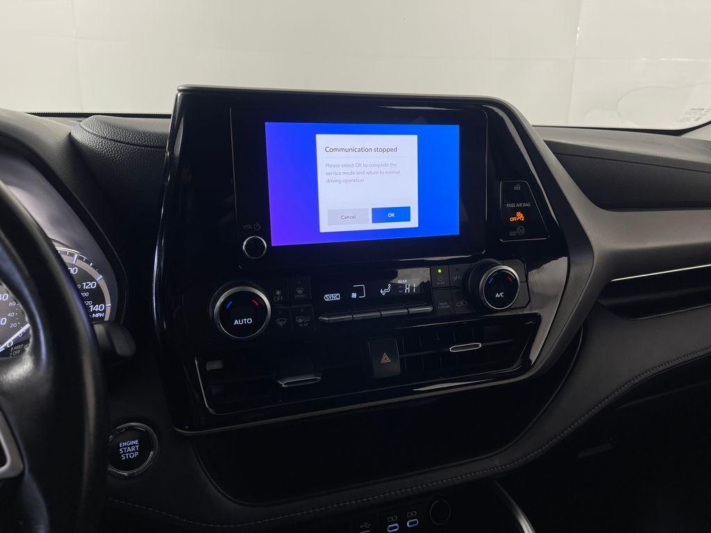 used 2023 Toyota Highlander car, priced at $32,695