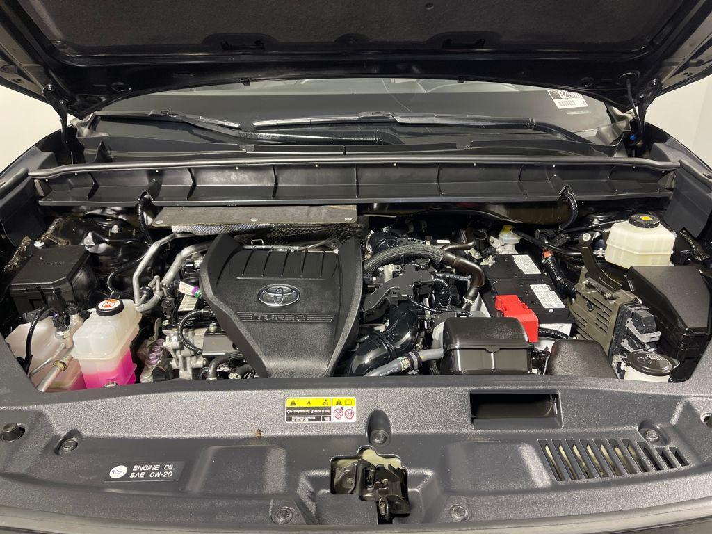 used 2023 Toyota Highlander car, priced at $32,695
