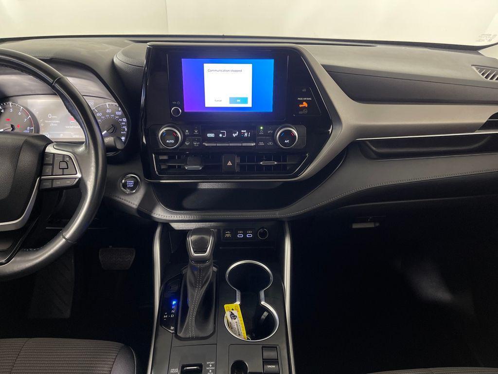 used 2023 Toyota Highlander car, priced at $32,695