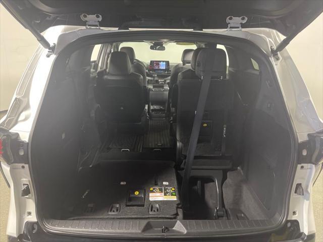 used 2022 Toyota Sienna car, priced at $43,998