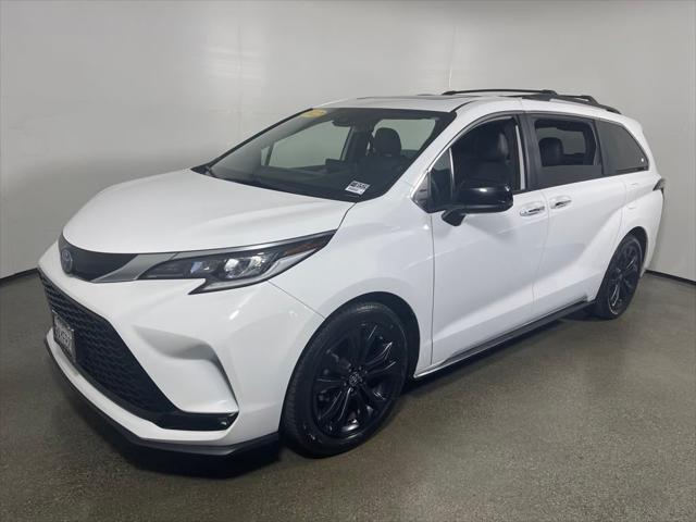 used 2022 Toyota Sienna car, priced at $43,998