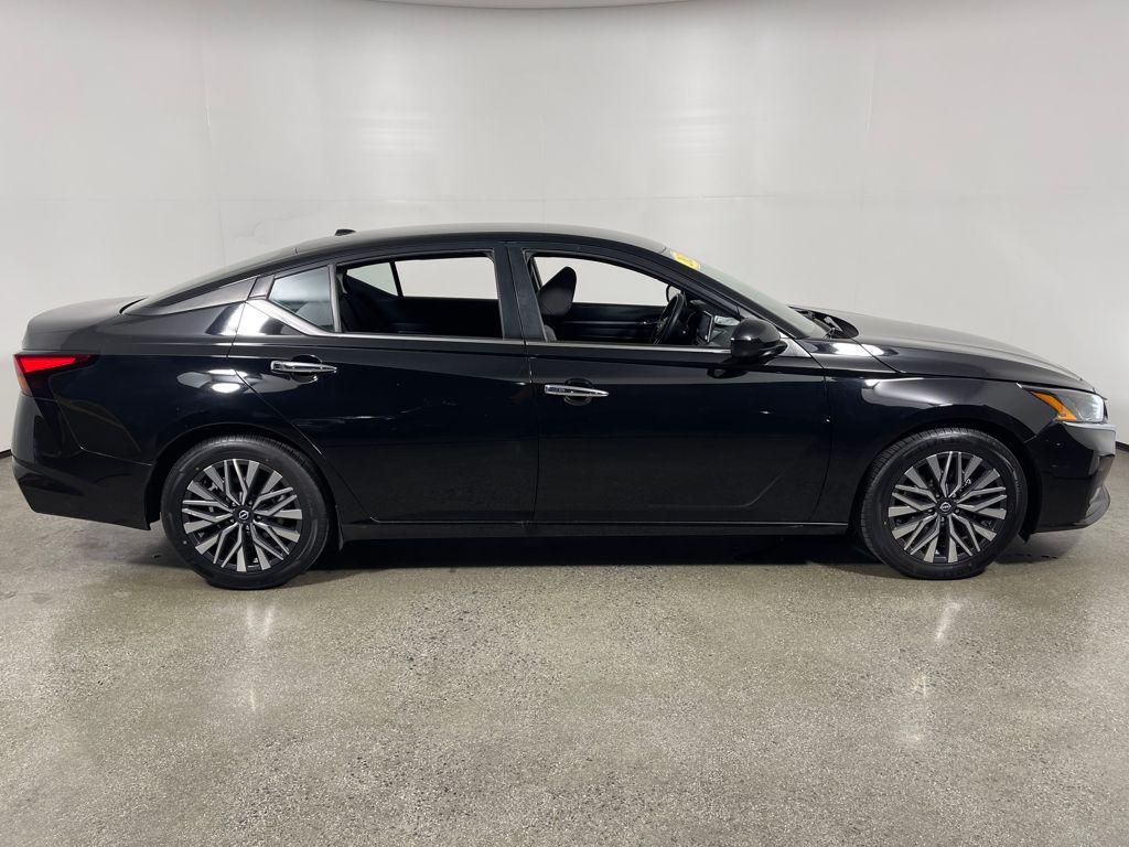 used 2023 Nissan Altima car, priced at $20,998