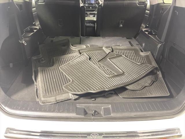 used 2022 Toyota Highlander car, priced at $37,995