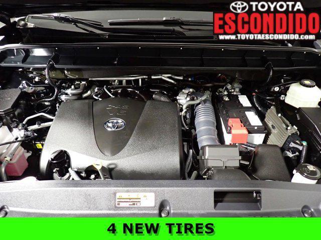 used 2021 Toyota Highlander car, priced at $39,477