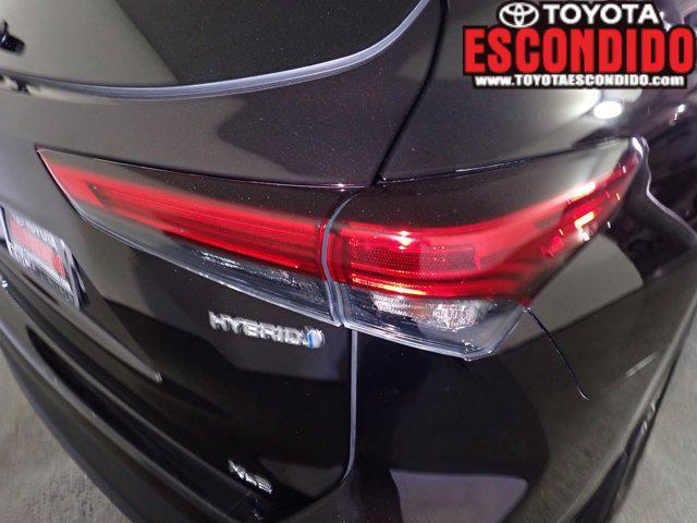 used 2022 Toyota Highlander Hybrid car, priced at $37,497