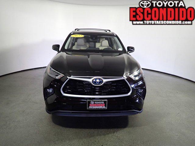 used 2022 Toyota Highlander Hybrid car, priced at $37,497