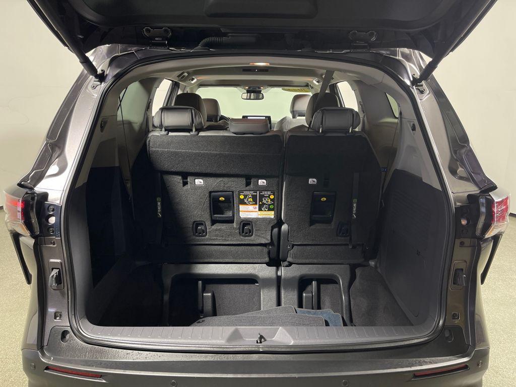used 2023 Toyota Sienna car, priced at $39,998