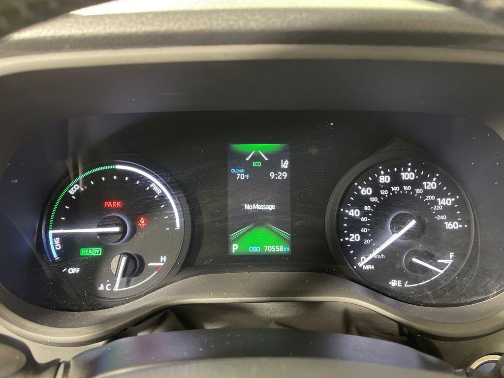 used 2023 Toyota Sienna car, priced at $39,998