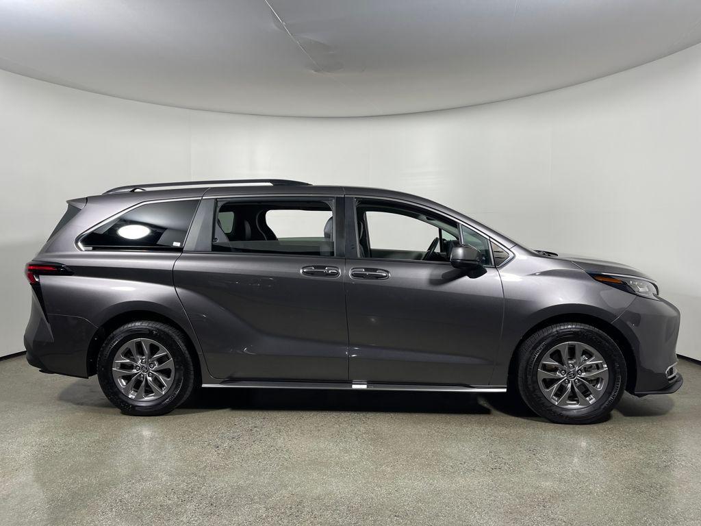 used 2023 Toyota Sienna car, priced at $39,998