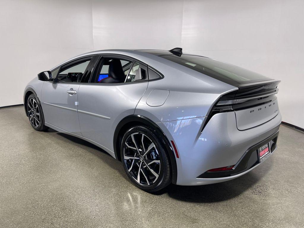 new 2026 Toyota Prius Plug-In Hybrid car, priced at $40,933