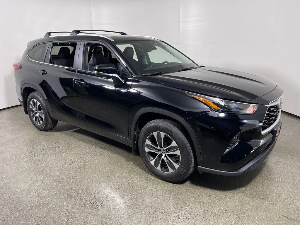 new 2026 Toyota Highlander car, priced at $44,900