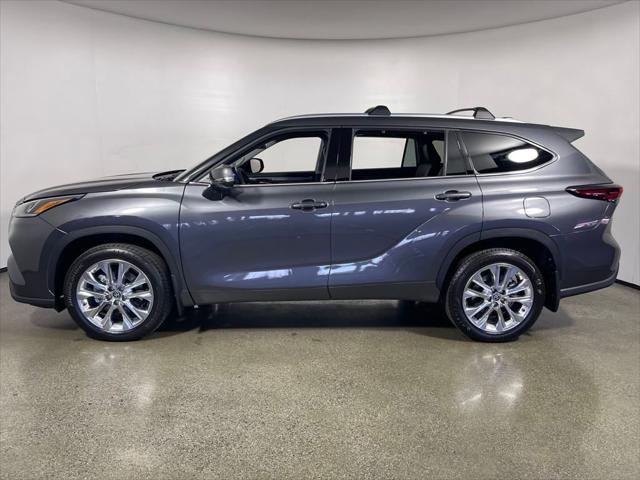 new 2025 Toyota Highlander car, priced at $52,475