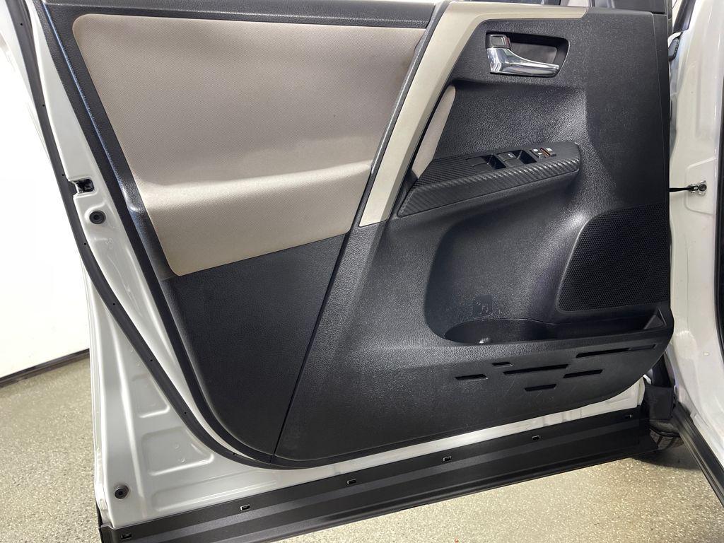 used 2014 Toyota RAV4 car, priced at $13,998