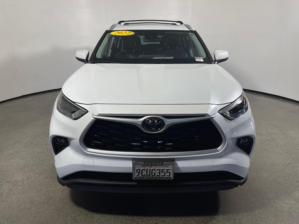 used 2022 Toyota Highlander car, priced at $38,995
