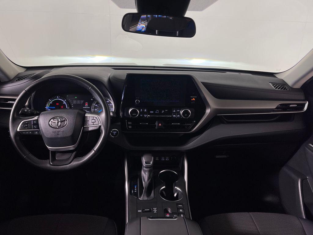 used 2023 Toyota Highlander Hybrid car, priced at $34,998