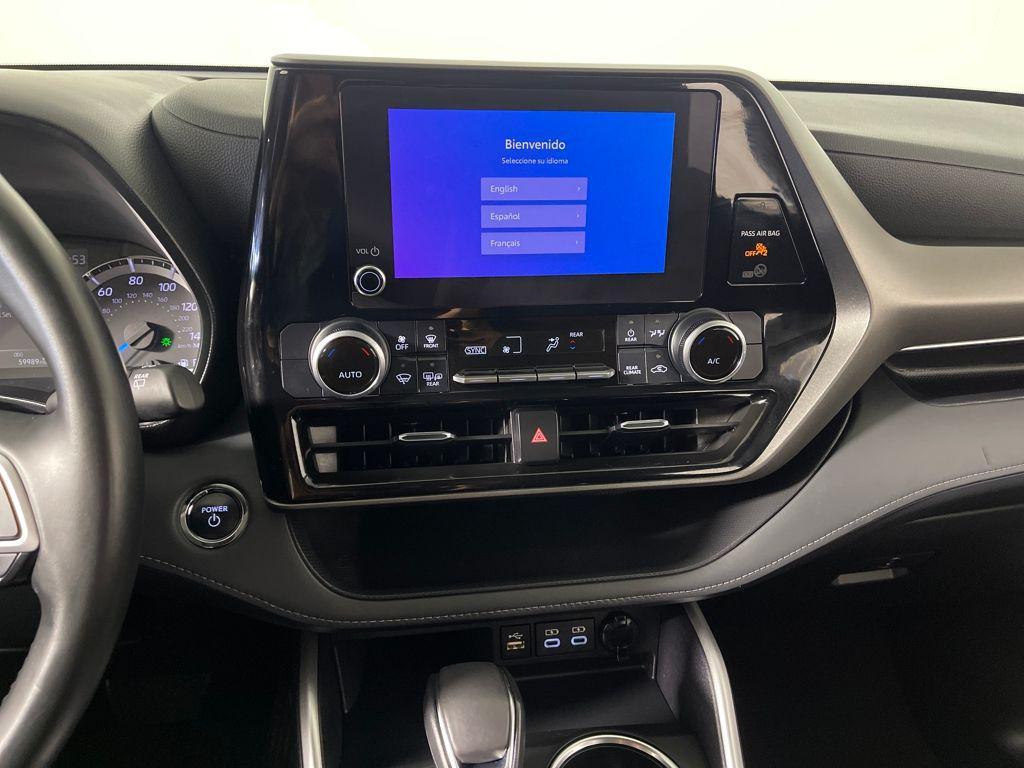 used 2023 Toyota Highlander Hybrid car, priced at $34,998