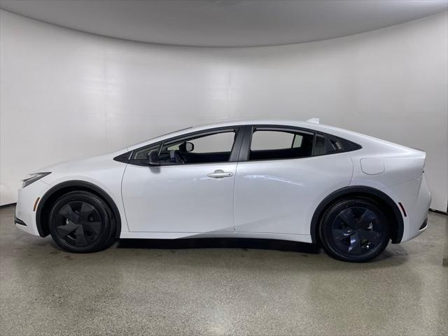 new 2025 Toyota Prius car