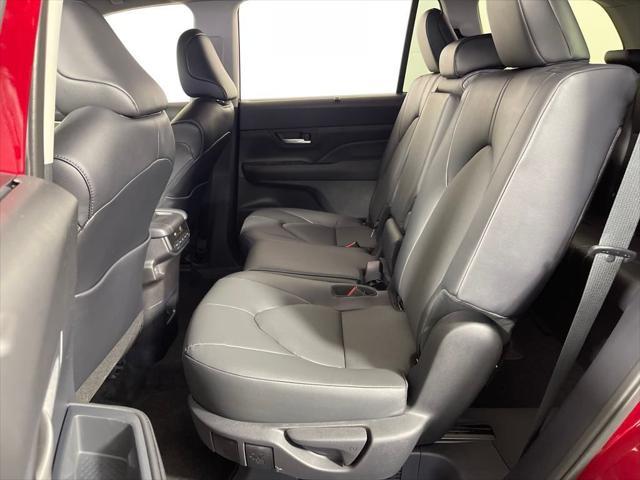 new 2025 Toyota Grand Highlander Hybrid car, priced at $56,902