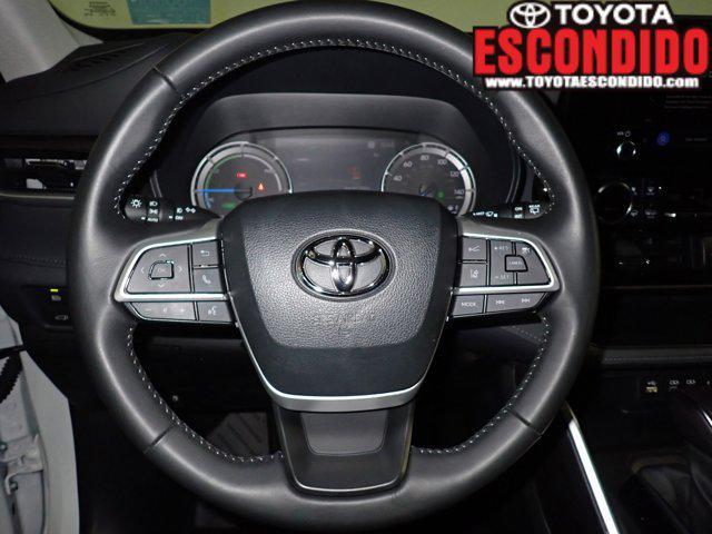 used 2023 Toyota Highlander Hybrid car, priced at $41,498