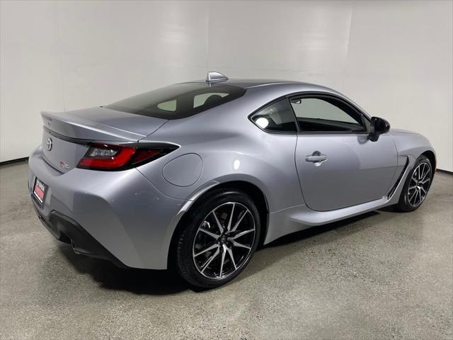 new 2025 Toyota GR86 car, priced at $36,478