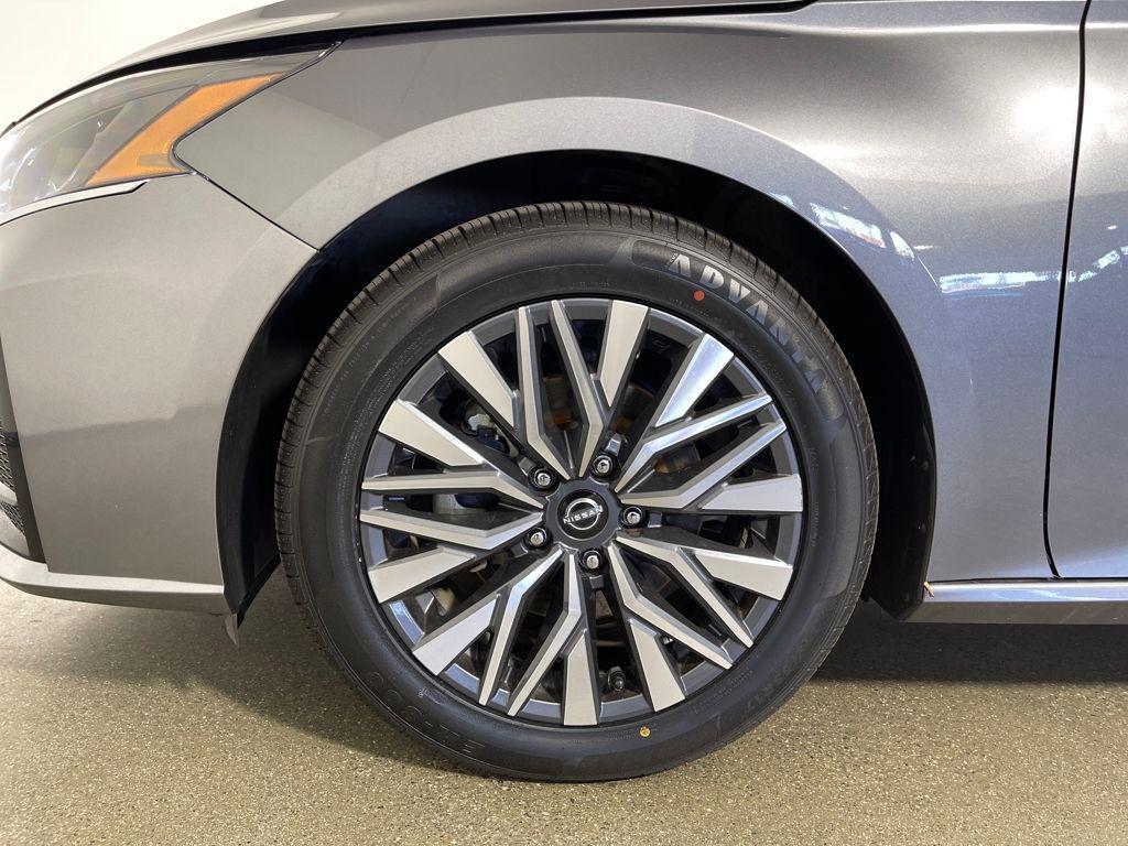 used 2024 Nissan Altima car, priced at $19,977
