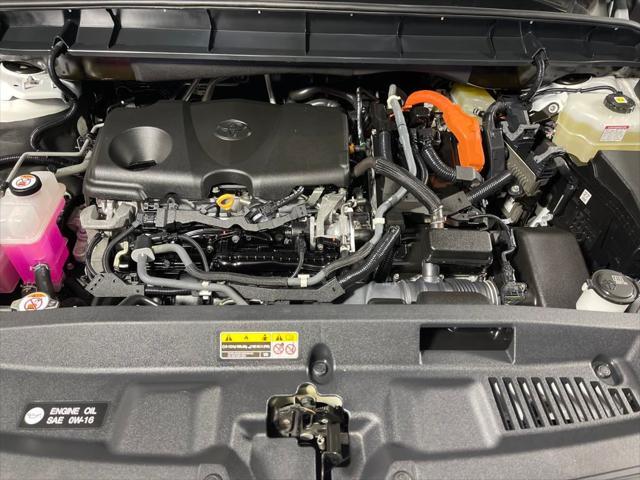 used 2021 Toyota Highlander Hybrid car, priced at $30,995