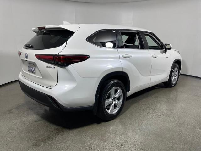 used 2021 Toyota Highlander Hybrid car, priced at $30,995