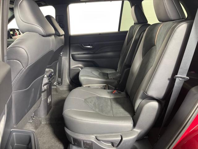 new 2025 Toyota Grand Highlander Hybrid car, priced at $69,057