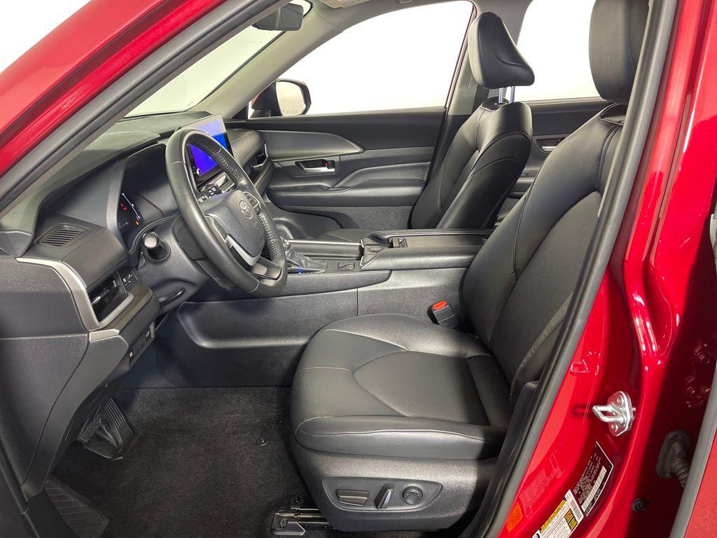 used 2024 Toyota Grand Highlander car, priced at $45,987