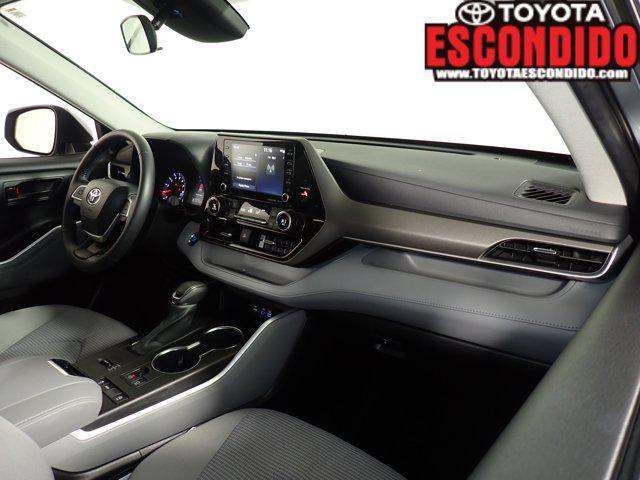 used 2022 Toyota Highlander car, priced at $31,777