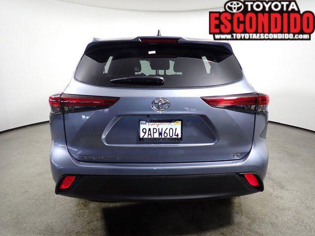 used 2022 Toyota Highlander car, priced at $31,777