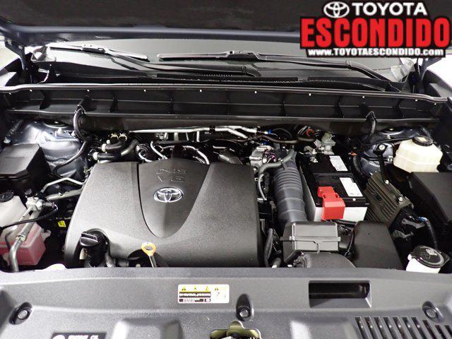 used 2022 Toyota Highlander car, priced at $31,777