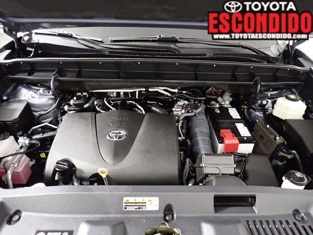 used 2022 Toyota Highlander car, priced at $31,777