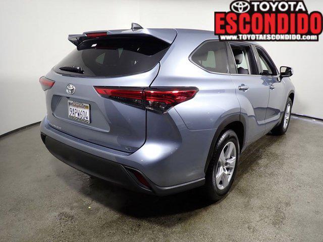 used 2022 Toyota Highlander car, priced at $31,777
