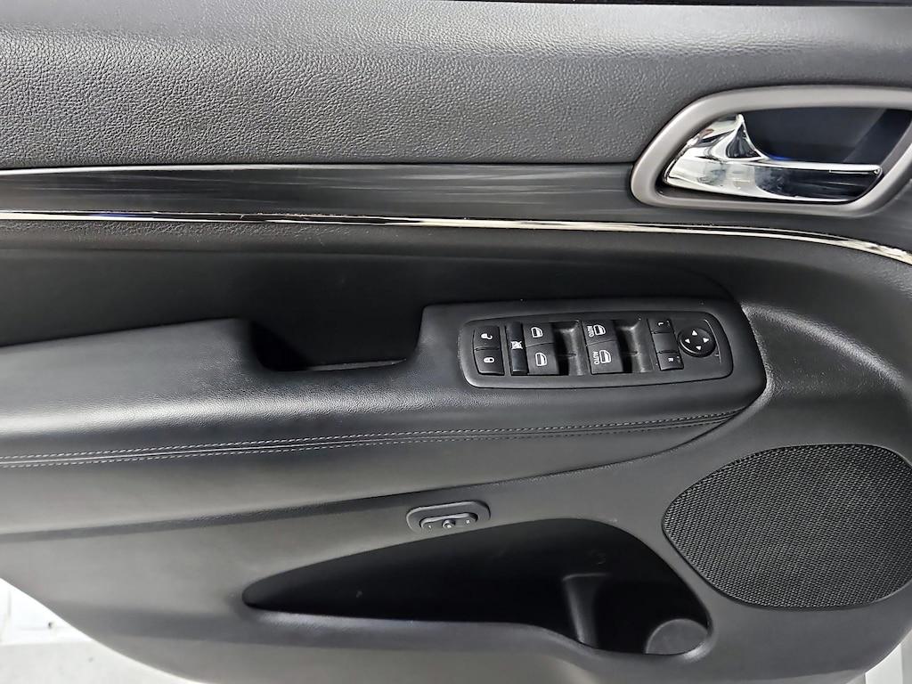 used 2020 Jeep Grand Cherokee car, priced at $30,998