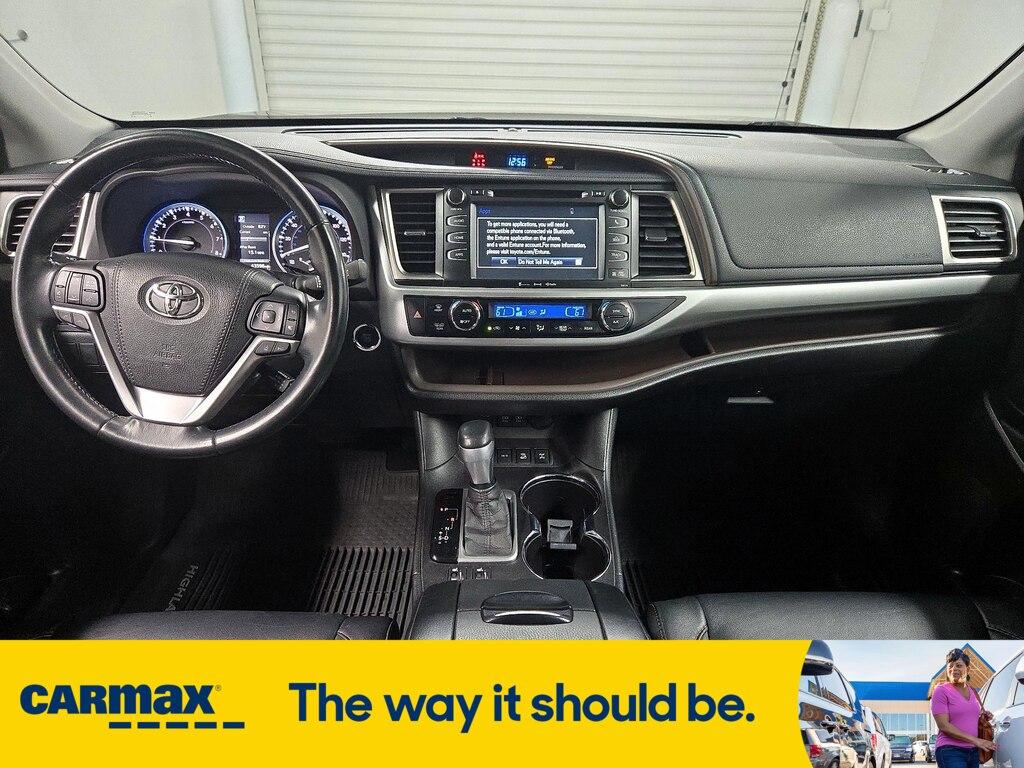 used 2018 Toyota Highlander car, priced at $30,998