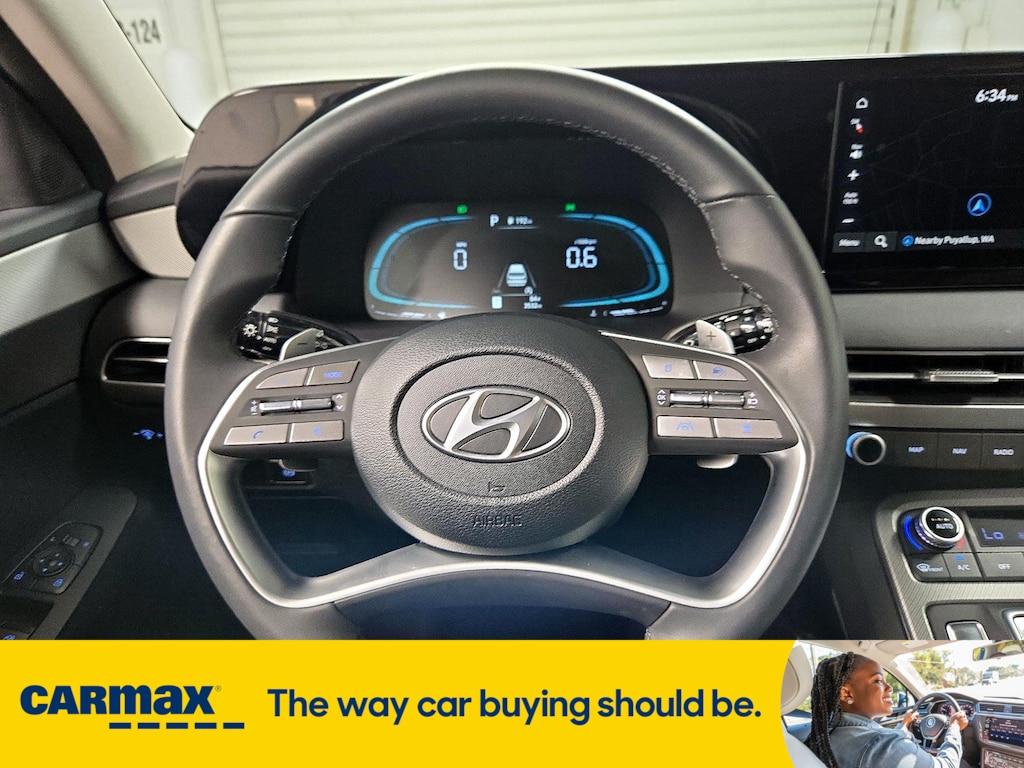 used 2025 Hyundai Palisade car, priced at $44,998