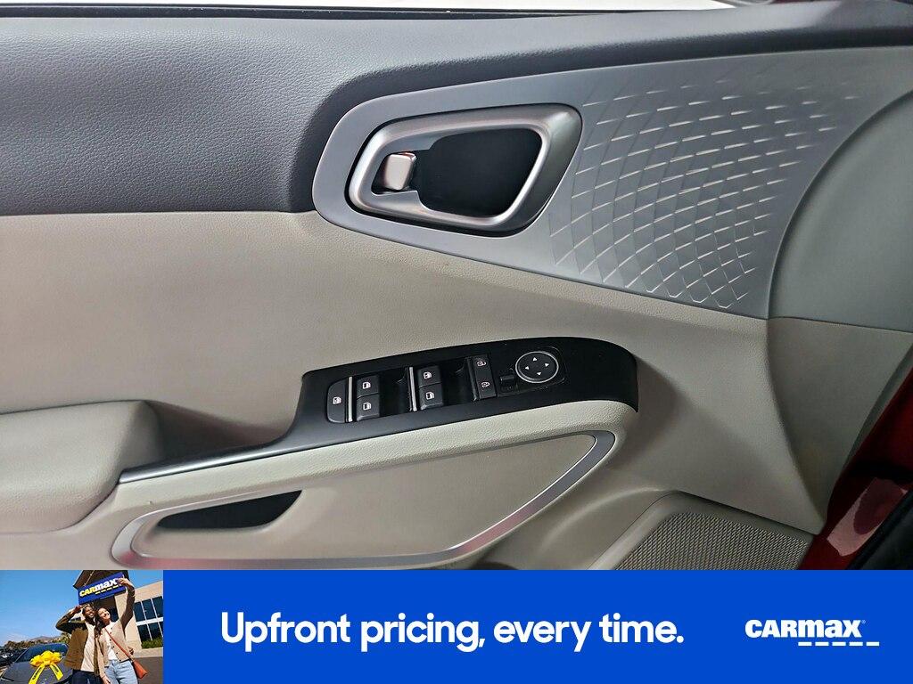 used 2021 Kia Soul car, priced at $16,998