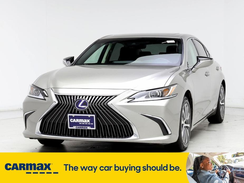 used 2019 Lexus ES 300h car, priced at $28,998