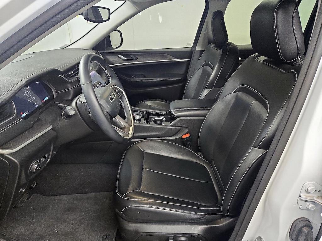 used 2022 Jeep Grand Cherokee car, priced at $35,998