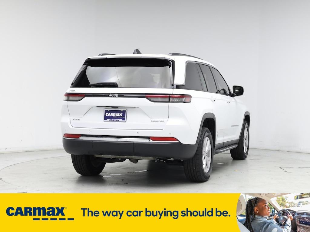 used 2022 Jeep Grand Cherokee car, priced at $35,998